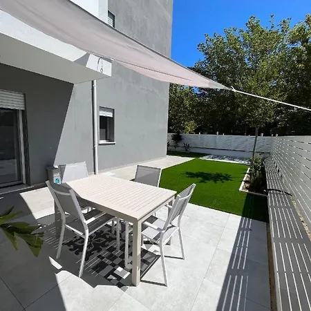Apartment Le Due Sorelle Ale